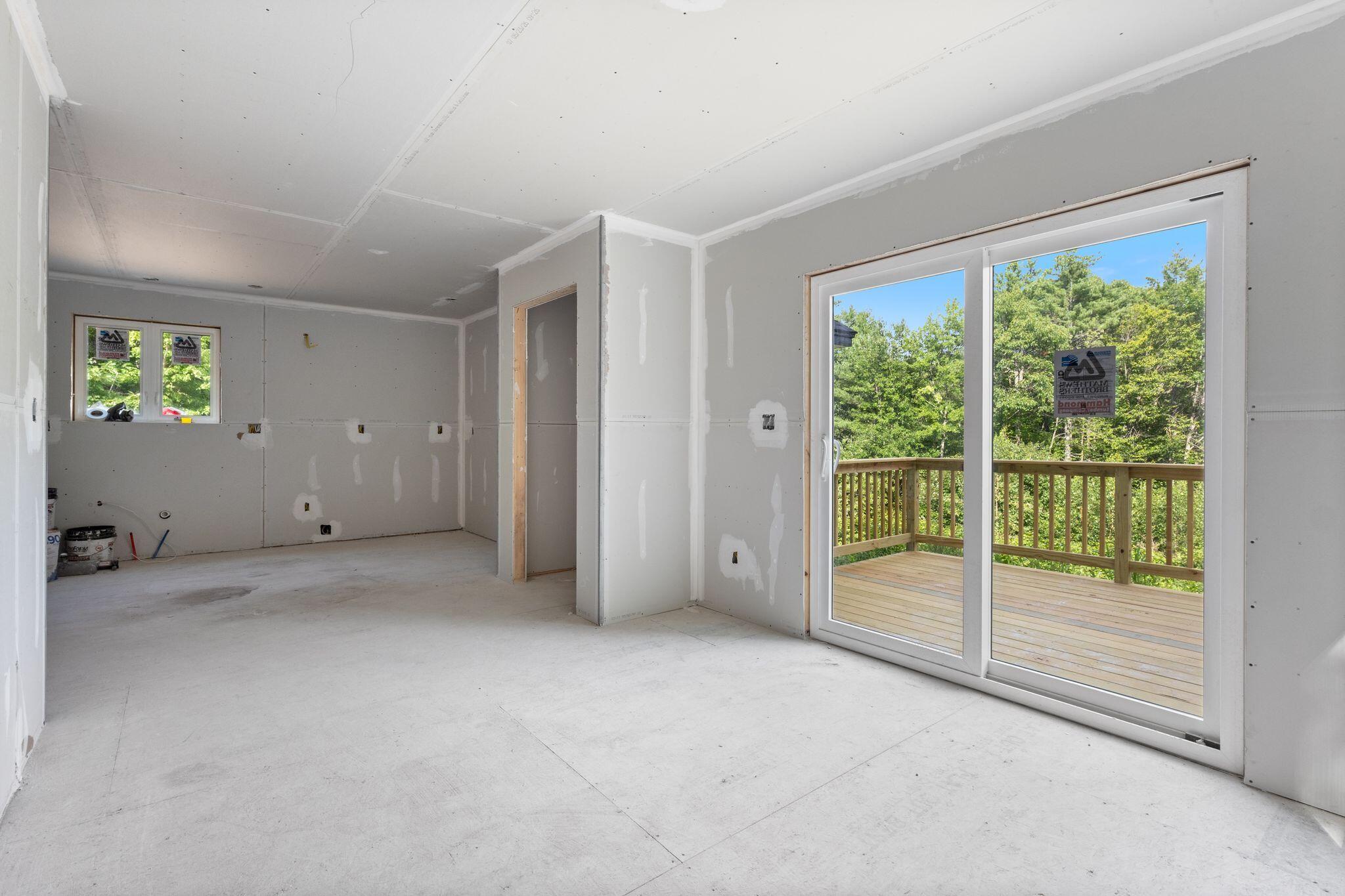 295-B Bean Street