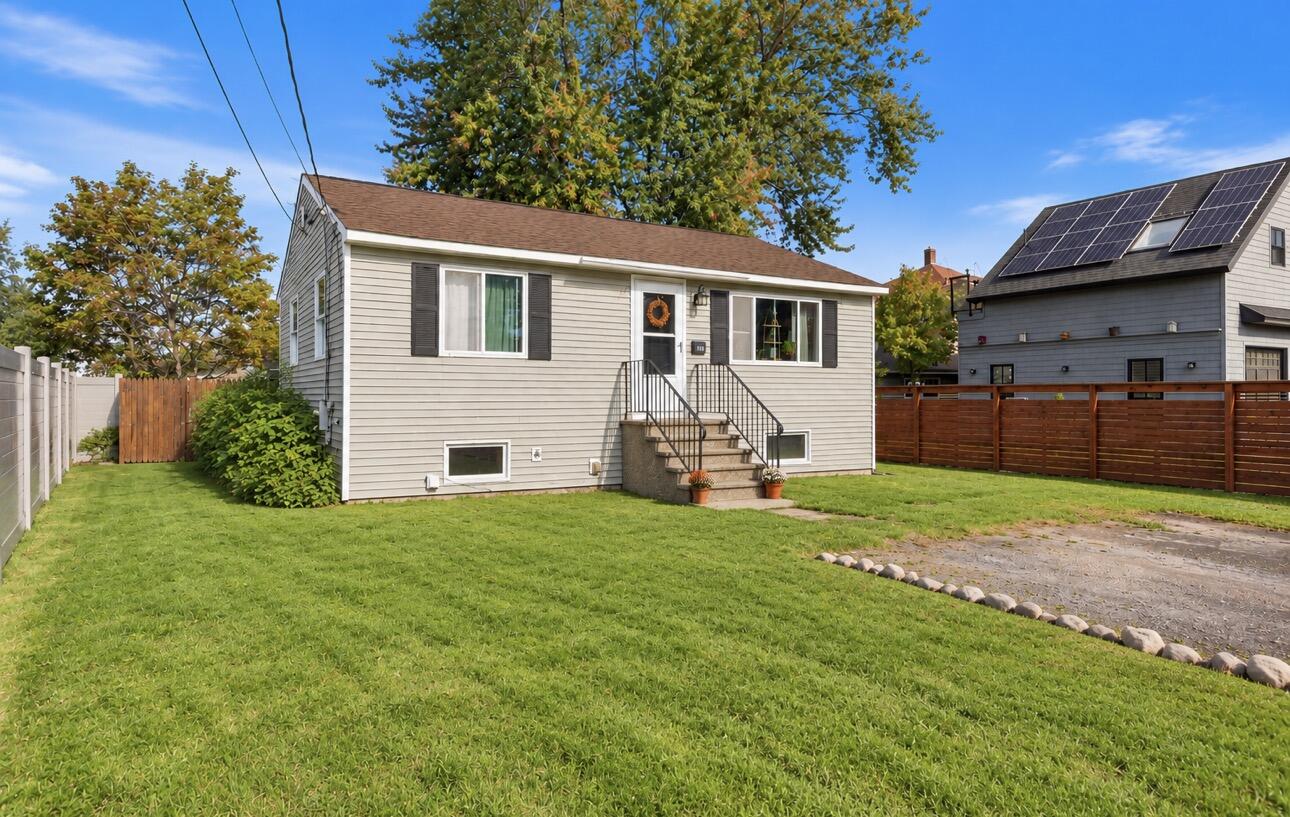 15 Chesley Avenue