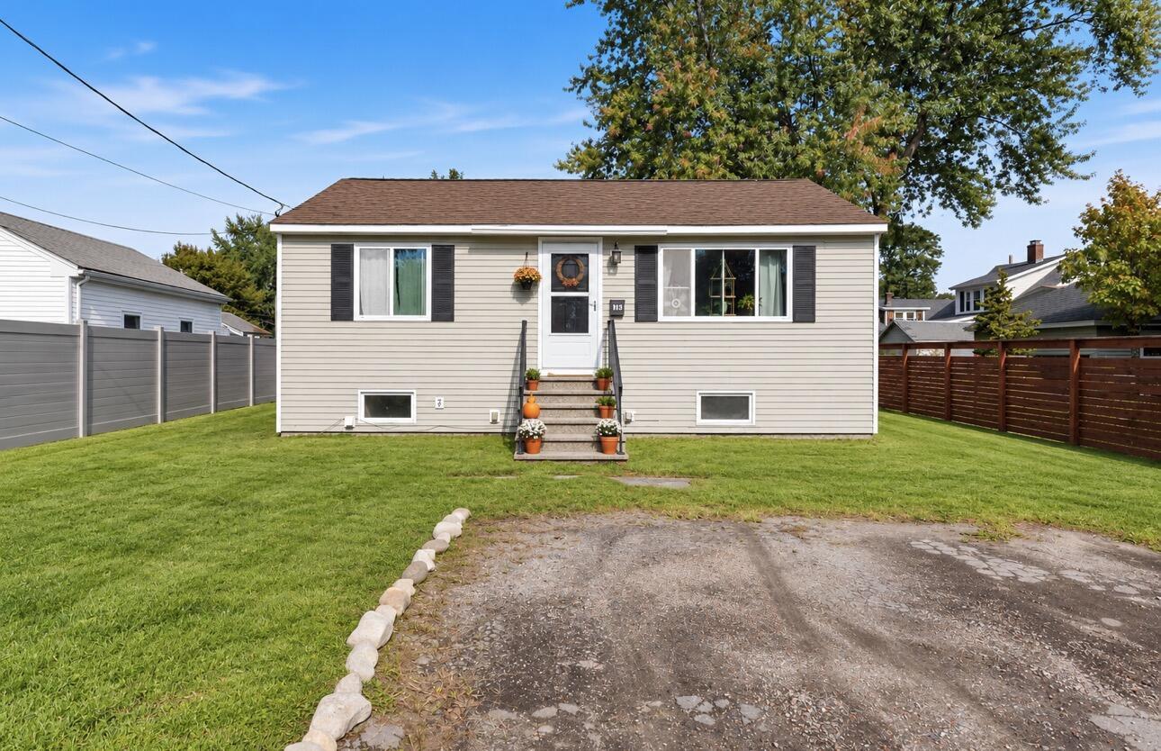 15 Chesley Avenue