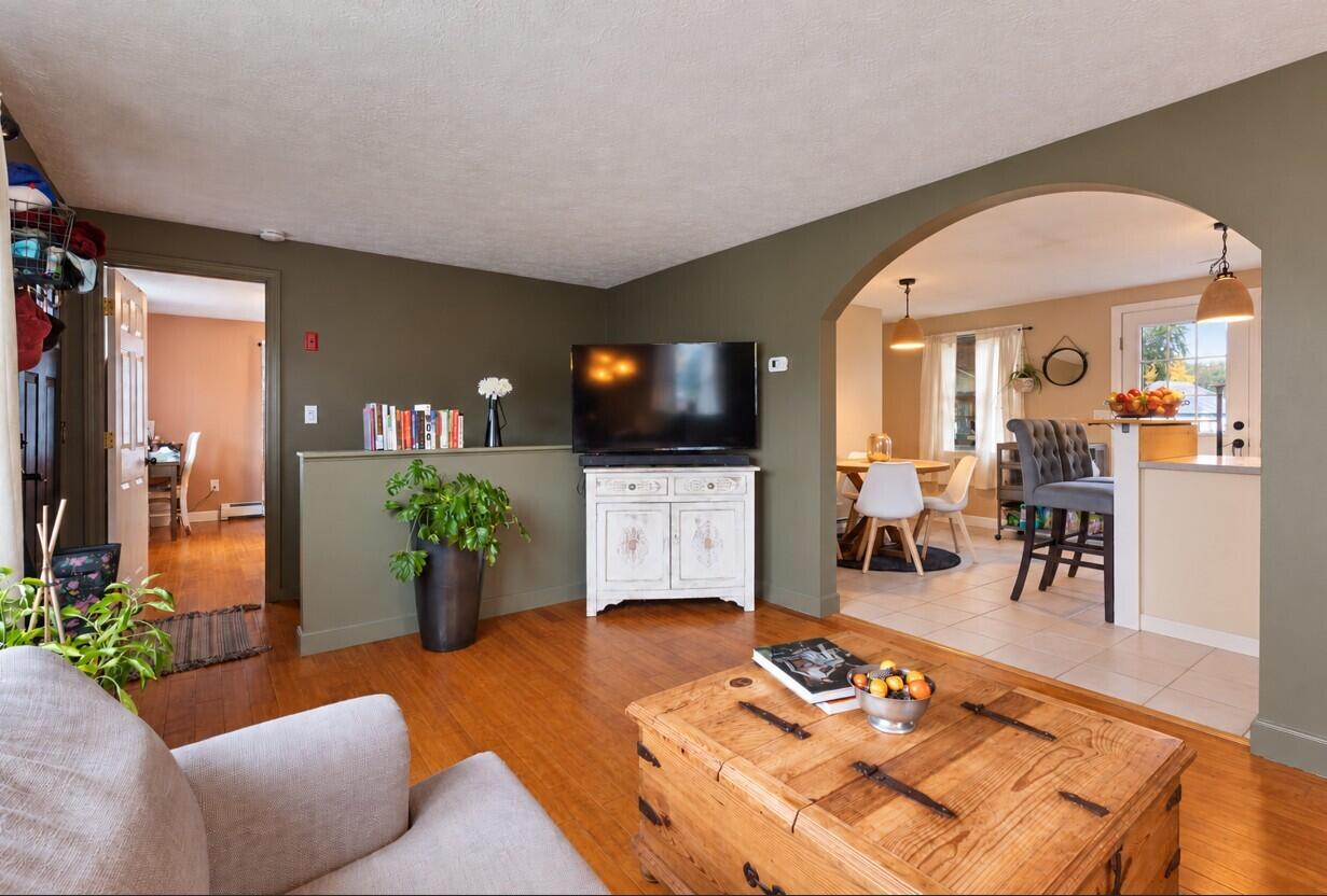 15 Chesley Avenue