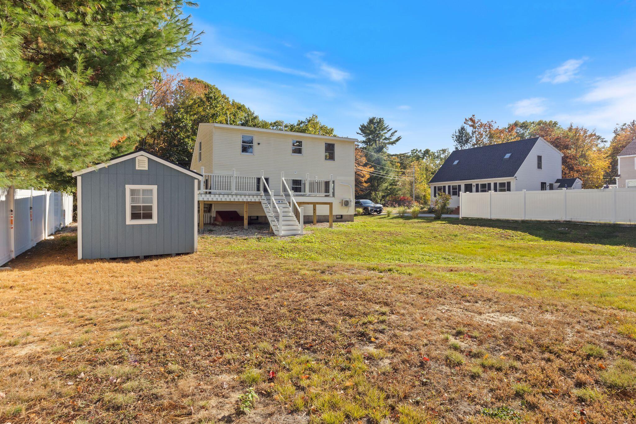 16 Boundary Way