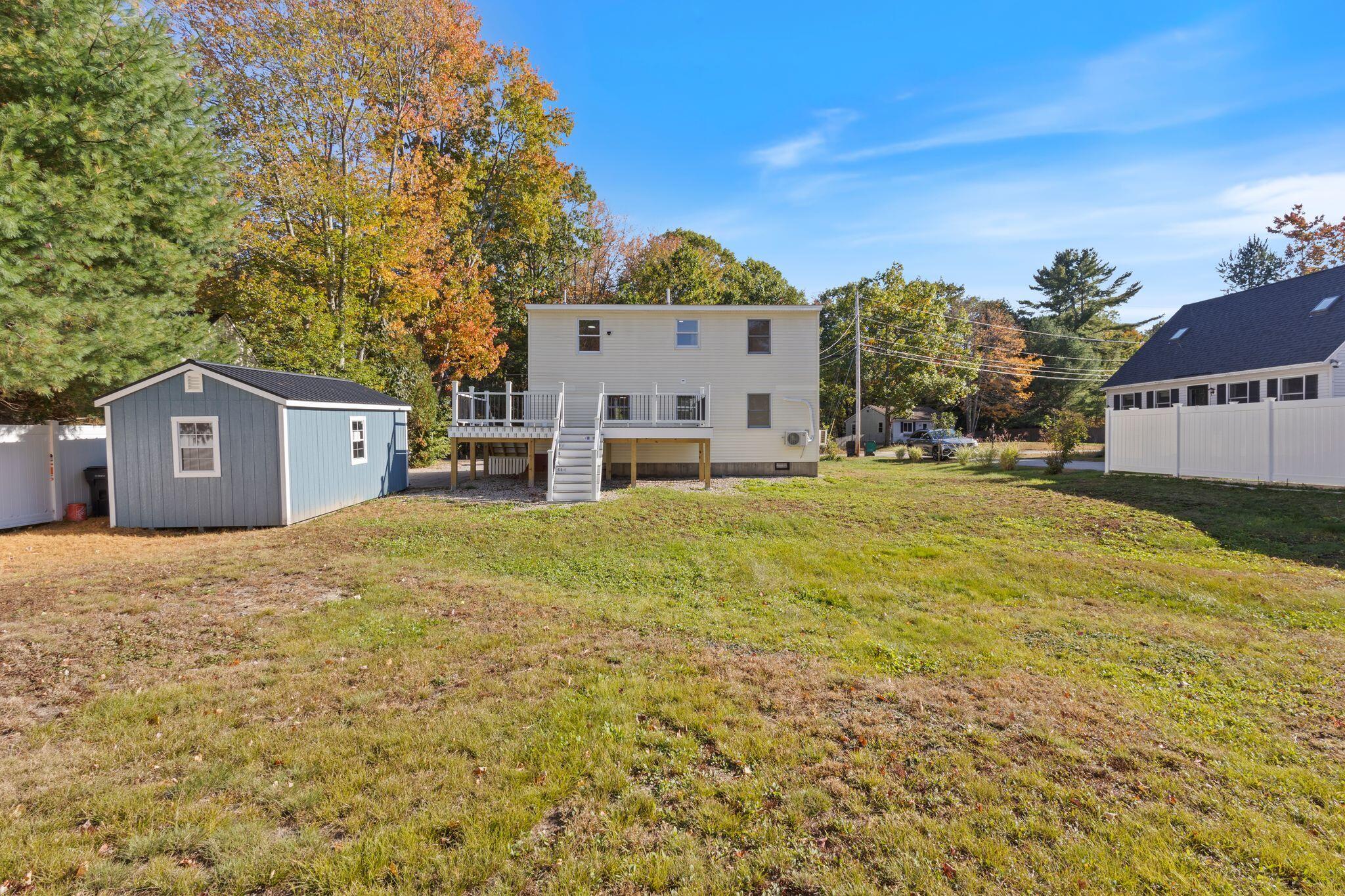 16 Boundary Way