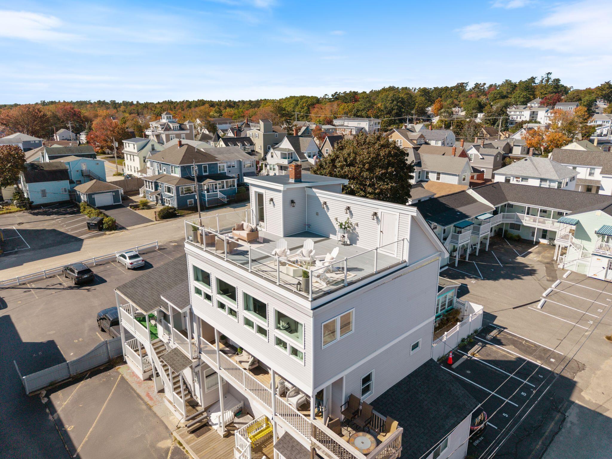 3 Bay Avenue 24