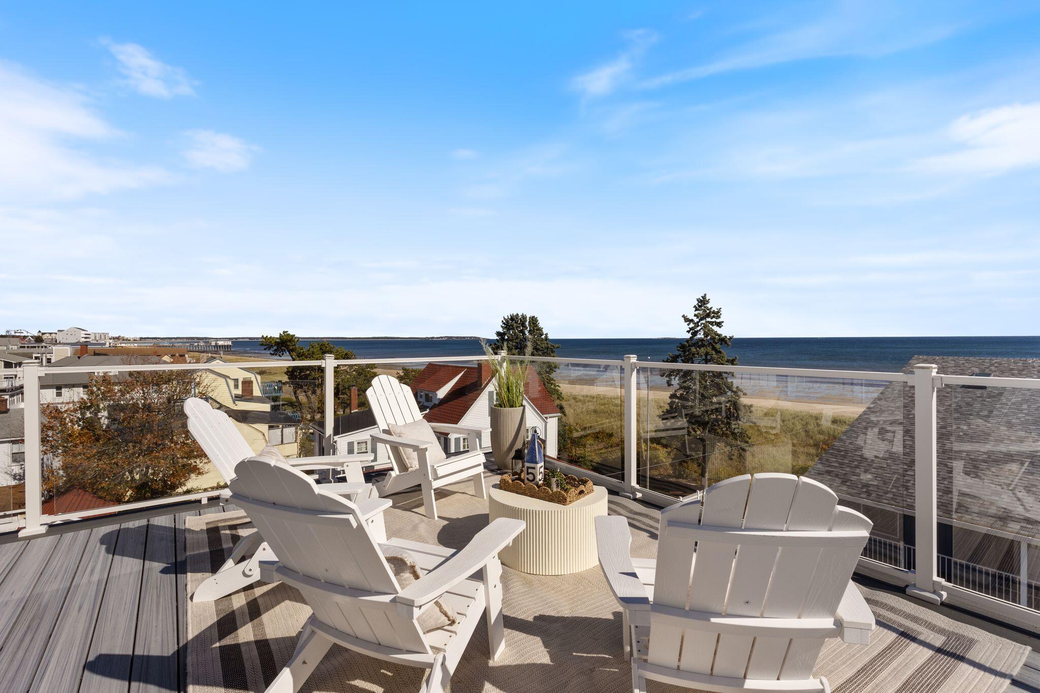 3 Bay Avenue 24