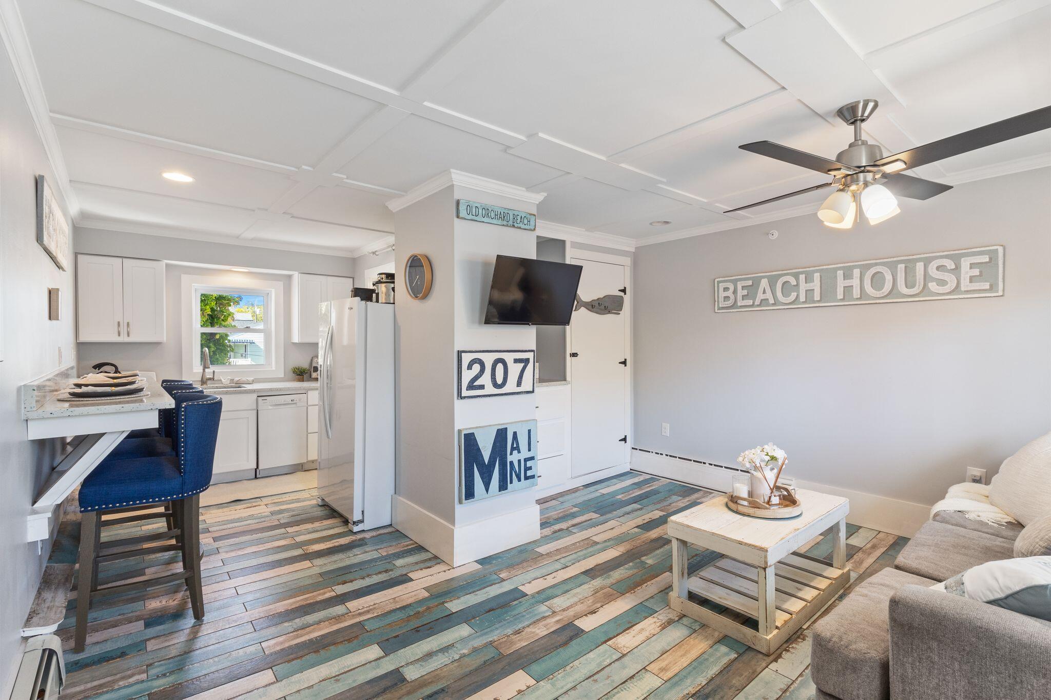 3 Bay Avenue 24