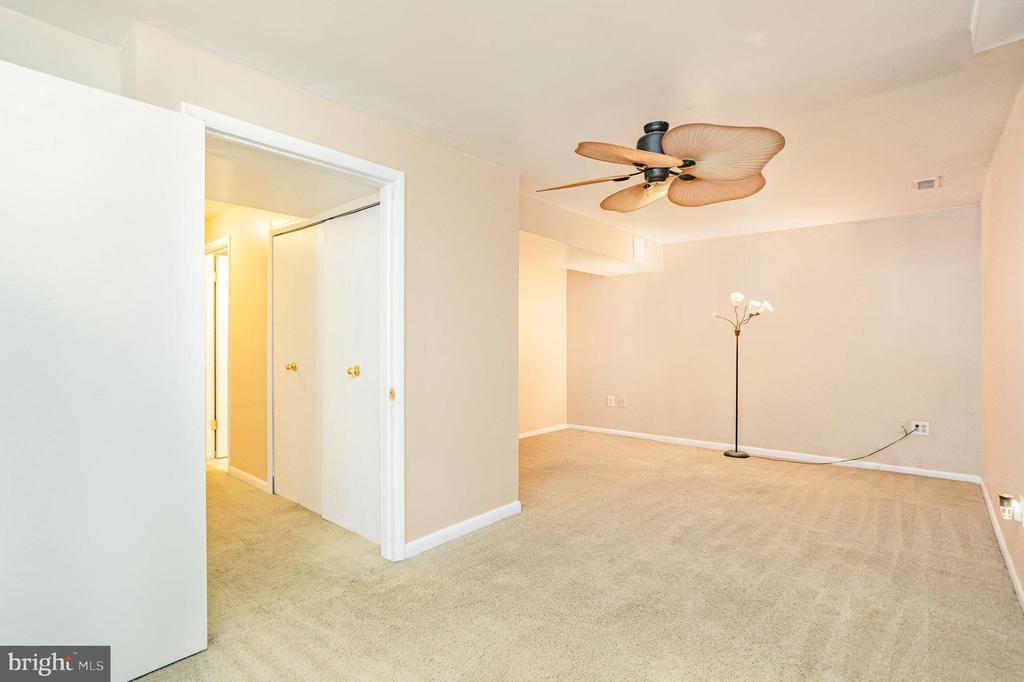 3448 MARBLE ARCH DRIVE