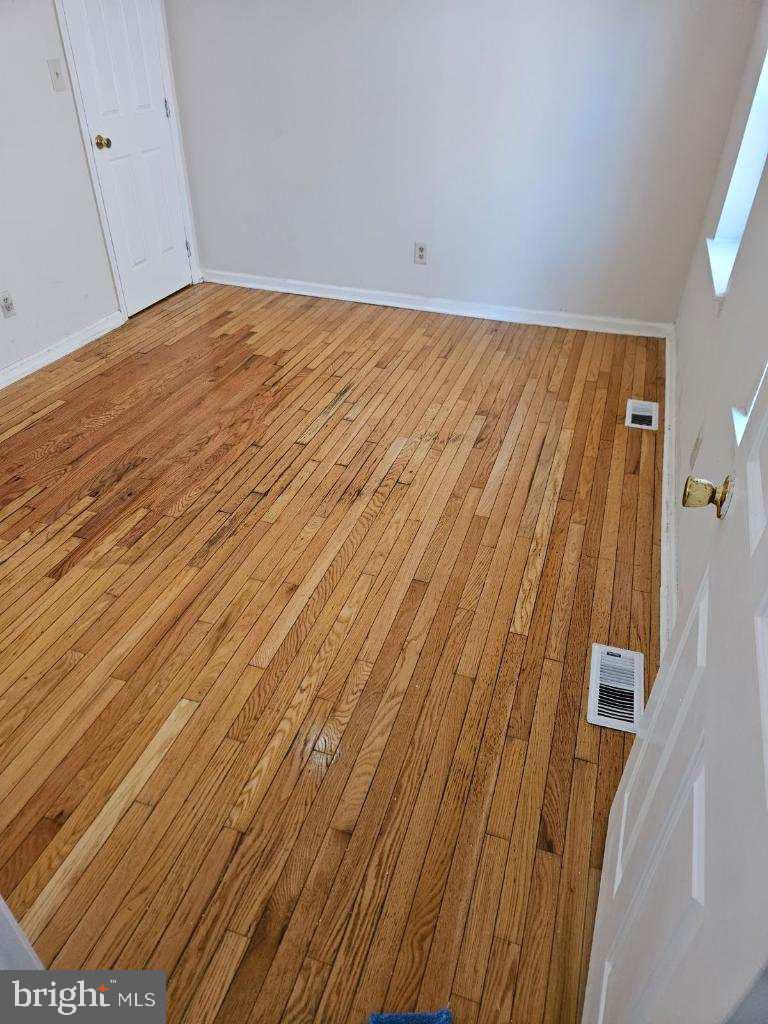 1917 GOUGH STREET 2B