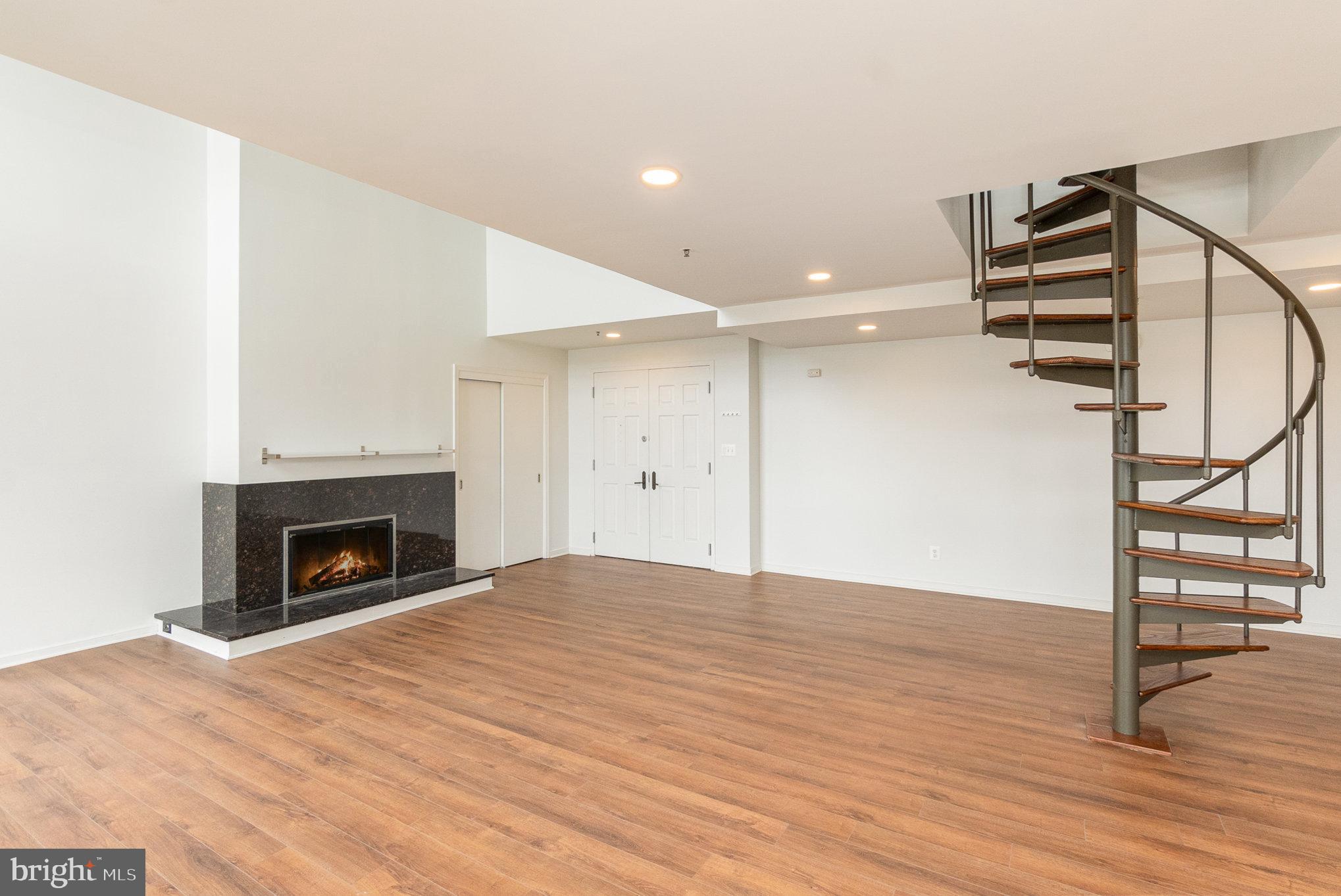 250 PRESIDENT STREET 1011