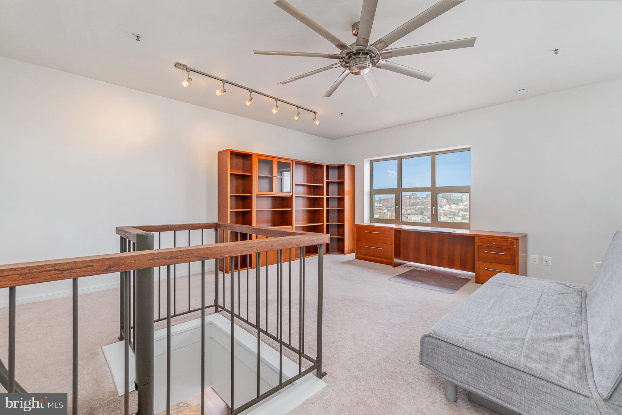 250 PRESIDENT STREET 1011