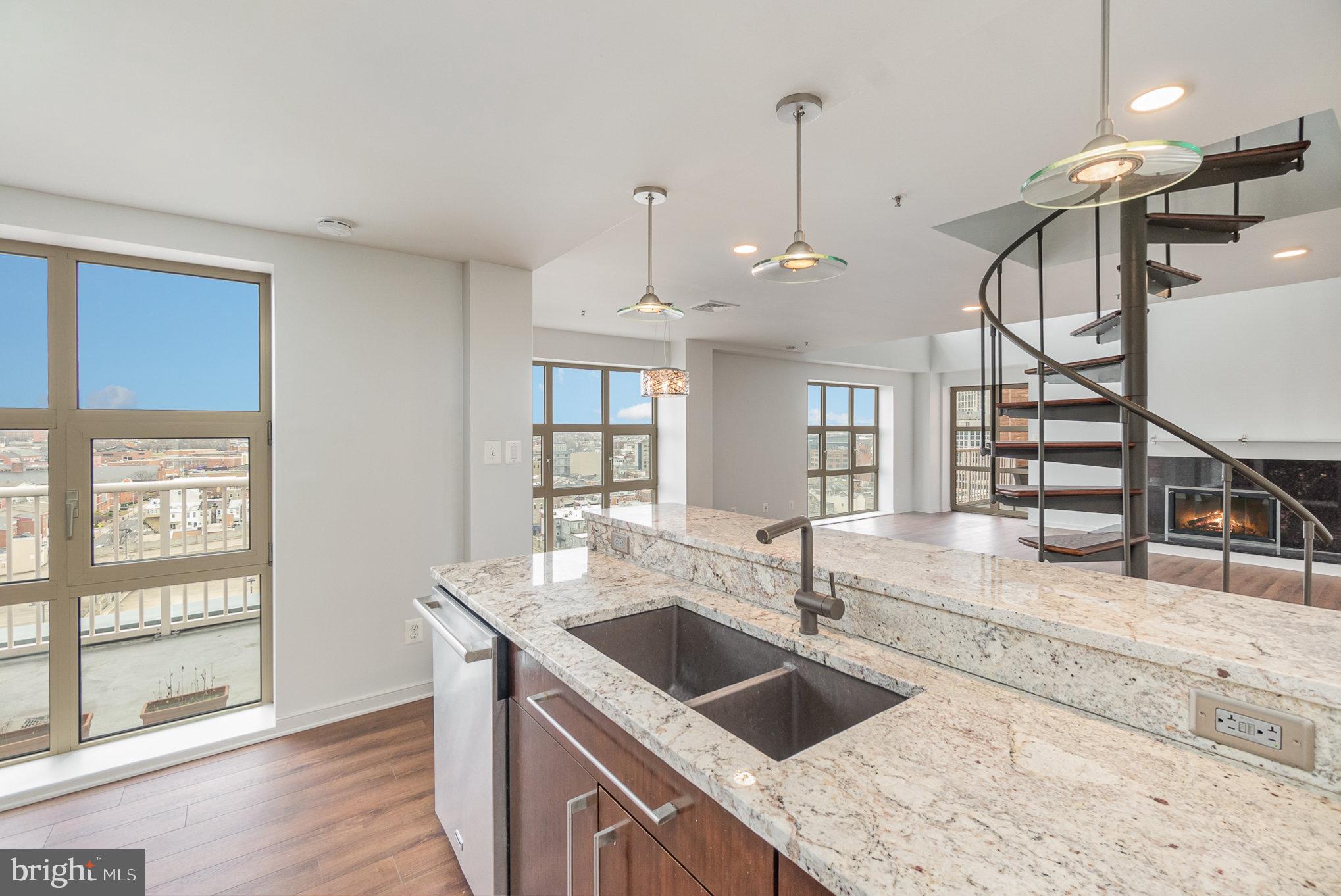 250 PRESIDENT STREET 1011