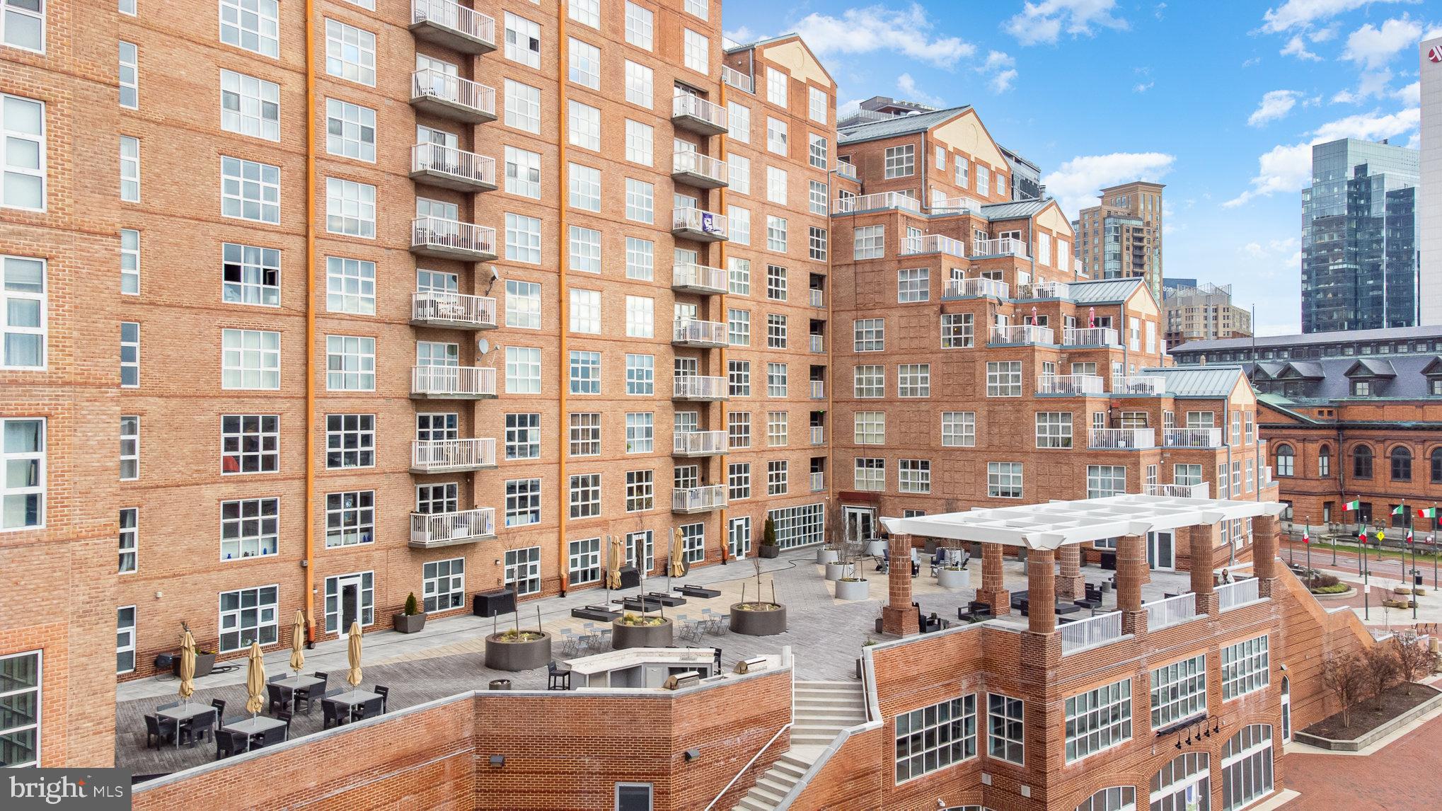 250 PRESIDENT STREET 1011