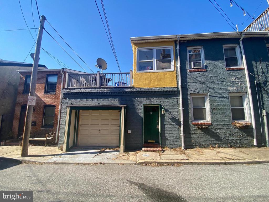 1917 GOUGH STREET B