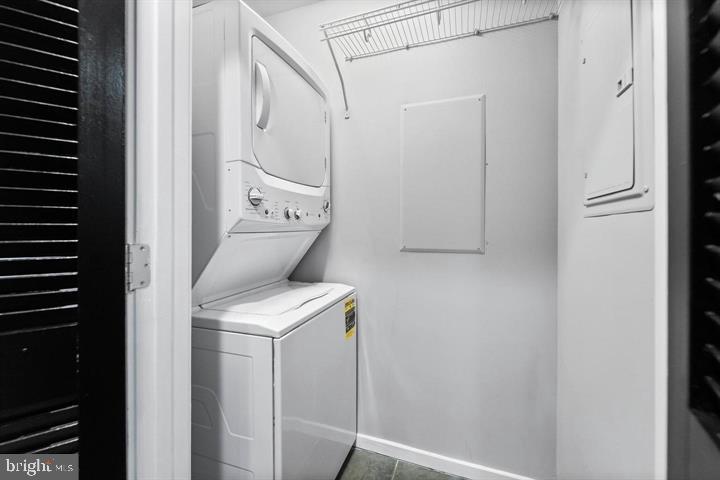 1211 LIGHT STREET 108