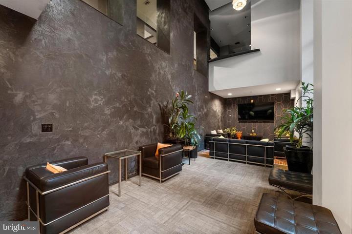 1211 LIGHT STREET 108