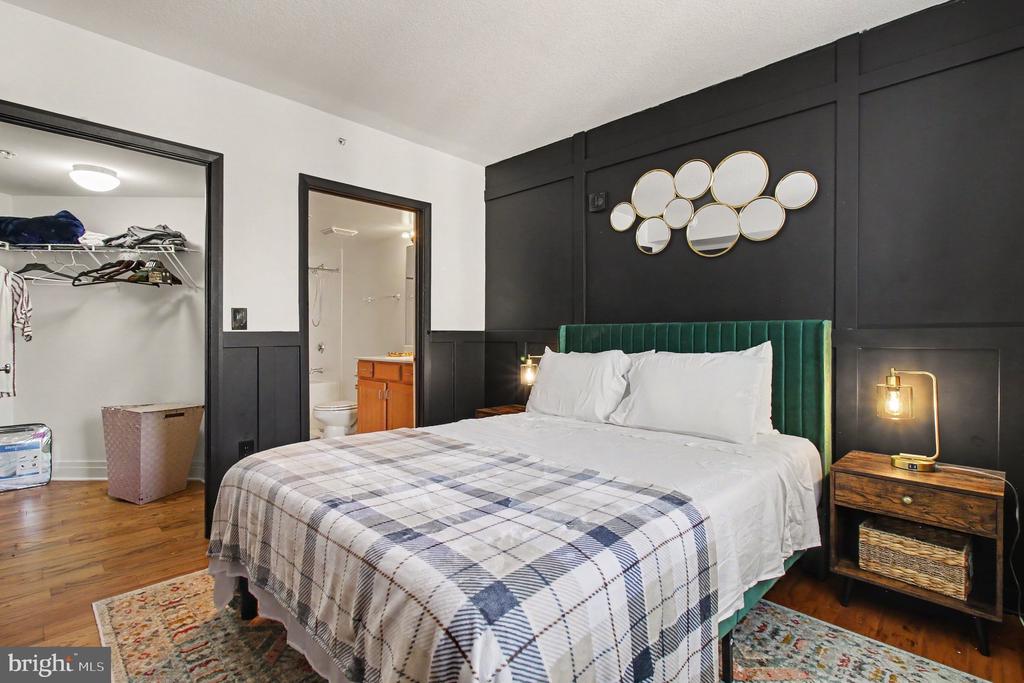 414 WATER STREET Unit: 1705