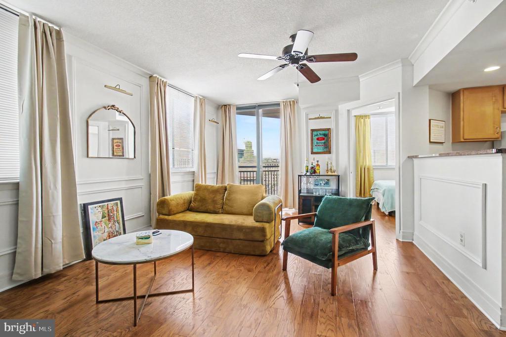 414 WATER STREET Unit: 1705