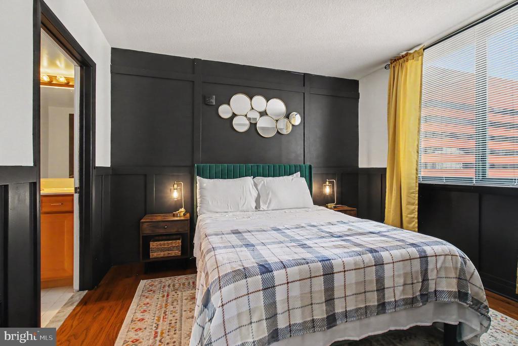 414 WATER STREET Unit: 1705
