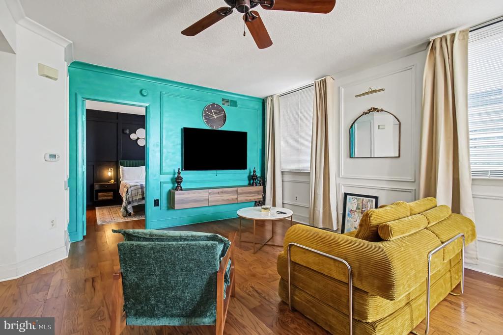 414 WATER STREET Unit: 1705