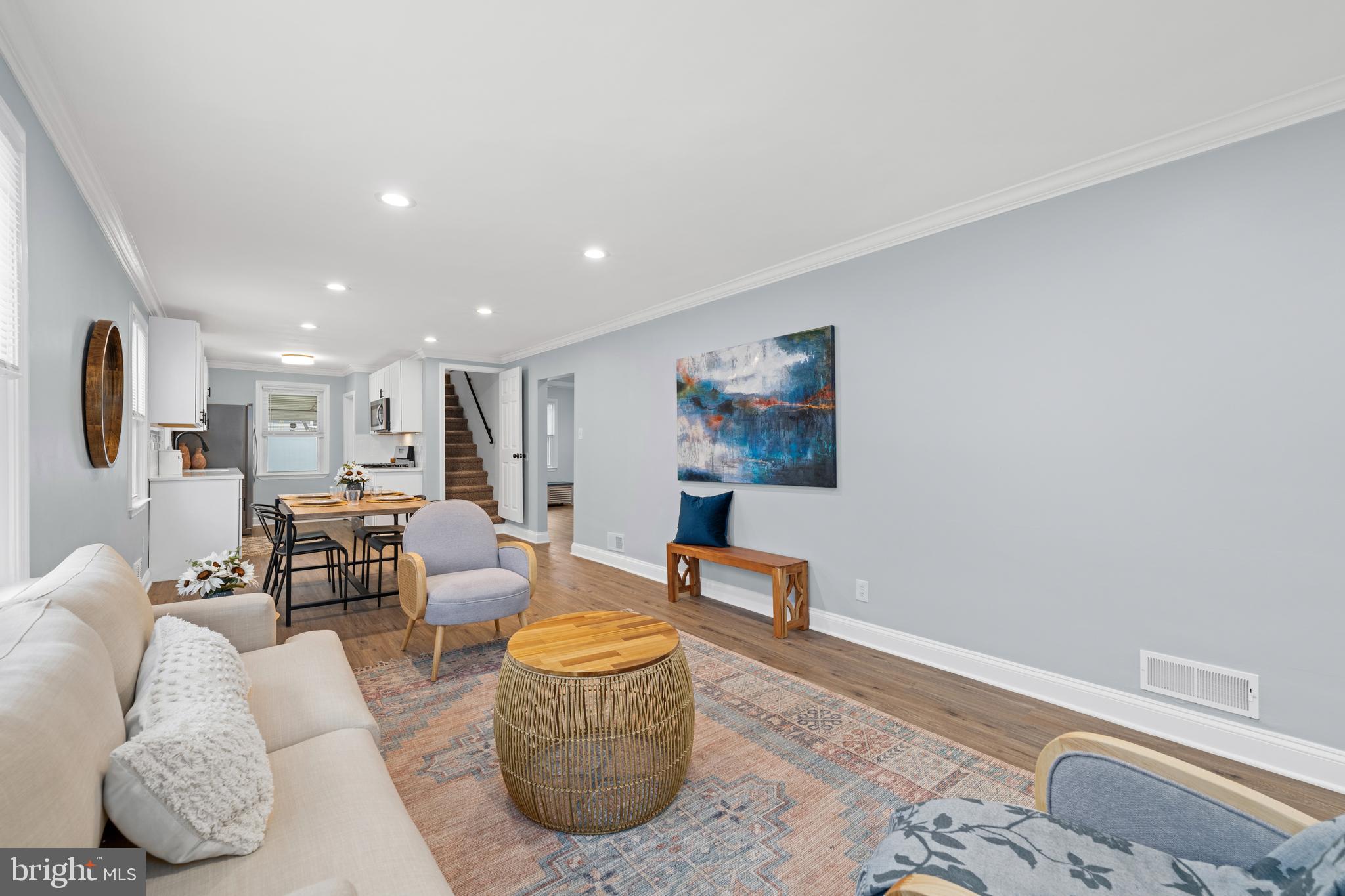 2508 HILLCREST AVENUE