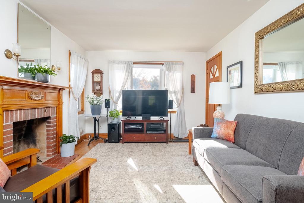 10 BELHAVEN DRIVE