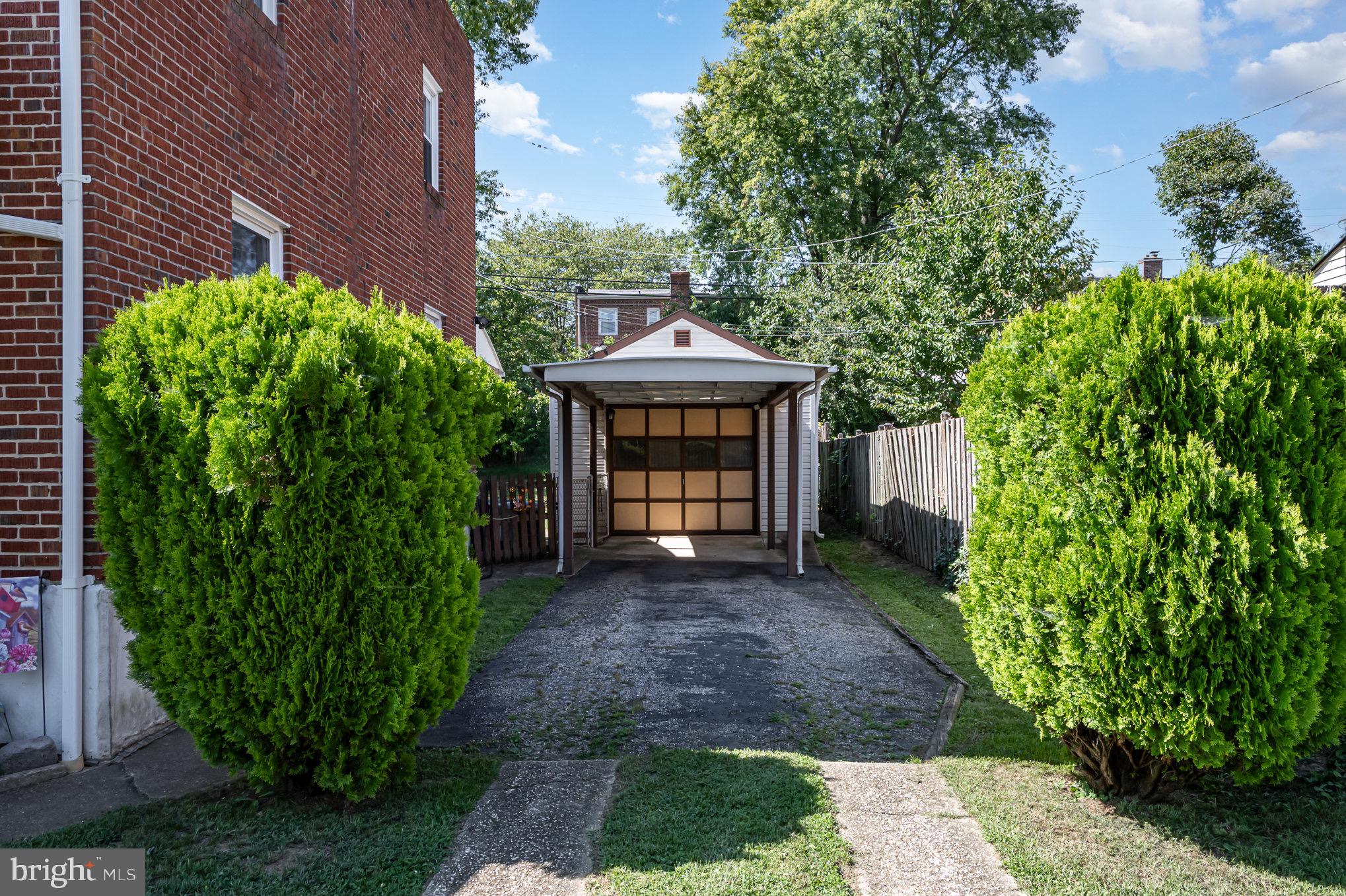 7138 GREENWOOD AVENUE