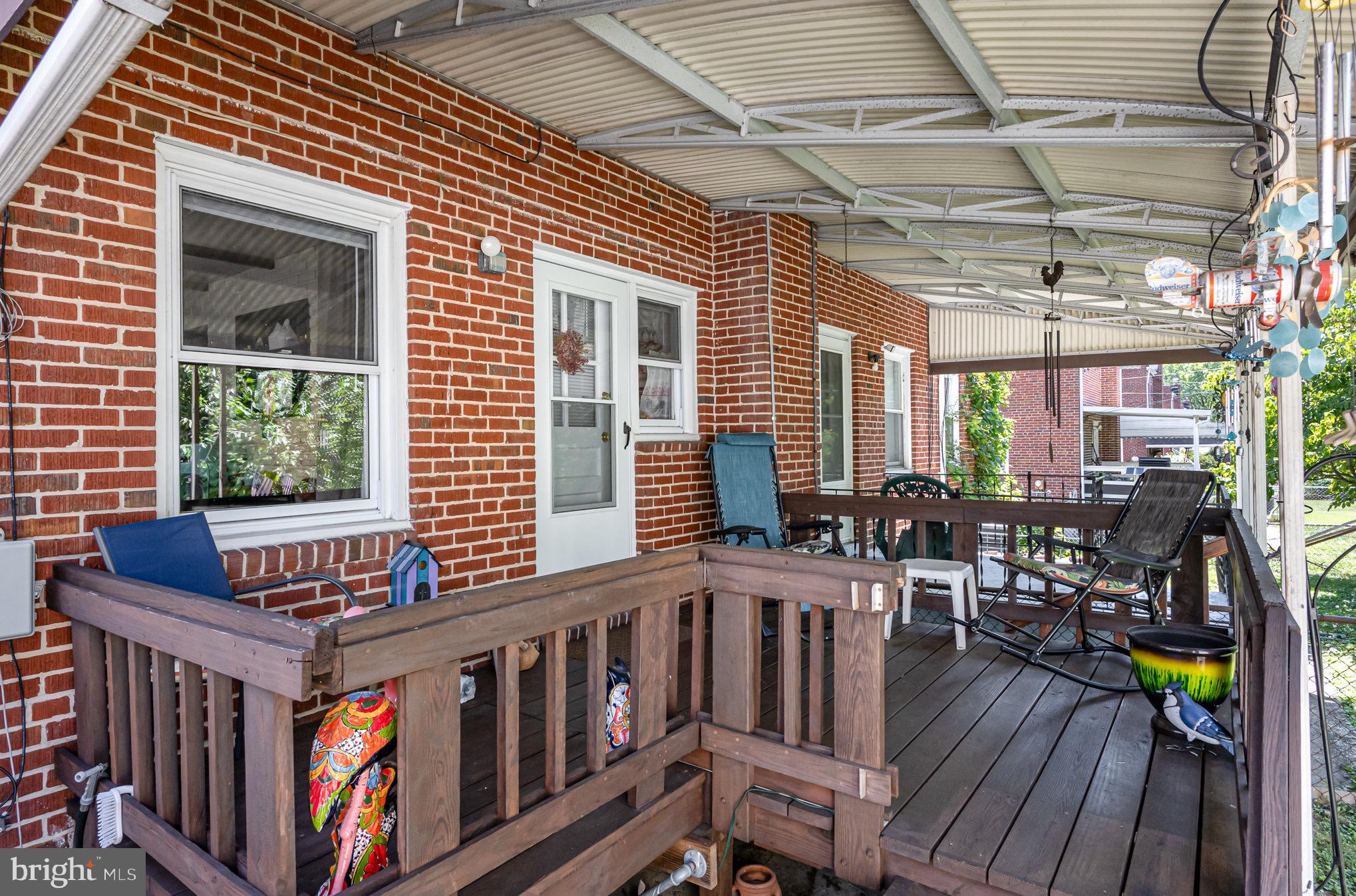 7138 GREENWOOD AVENUE