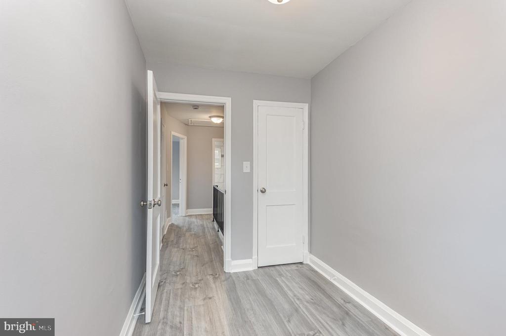 1949 GUY WAY