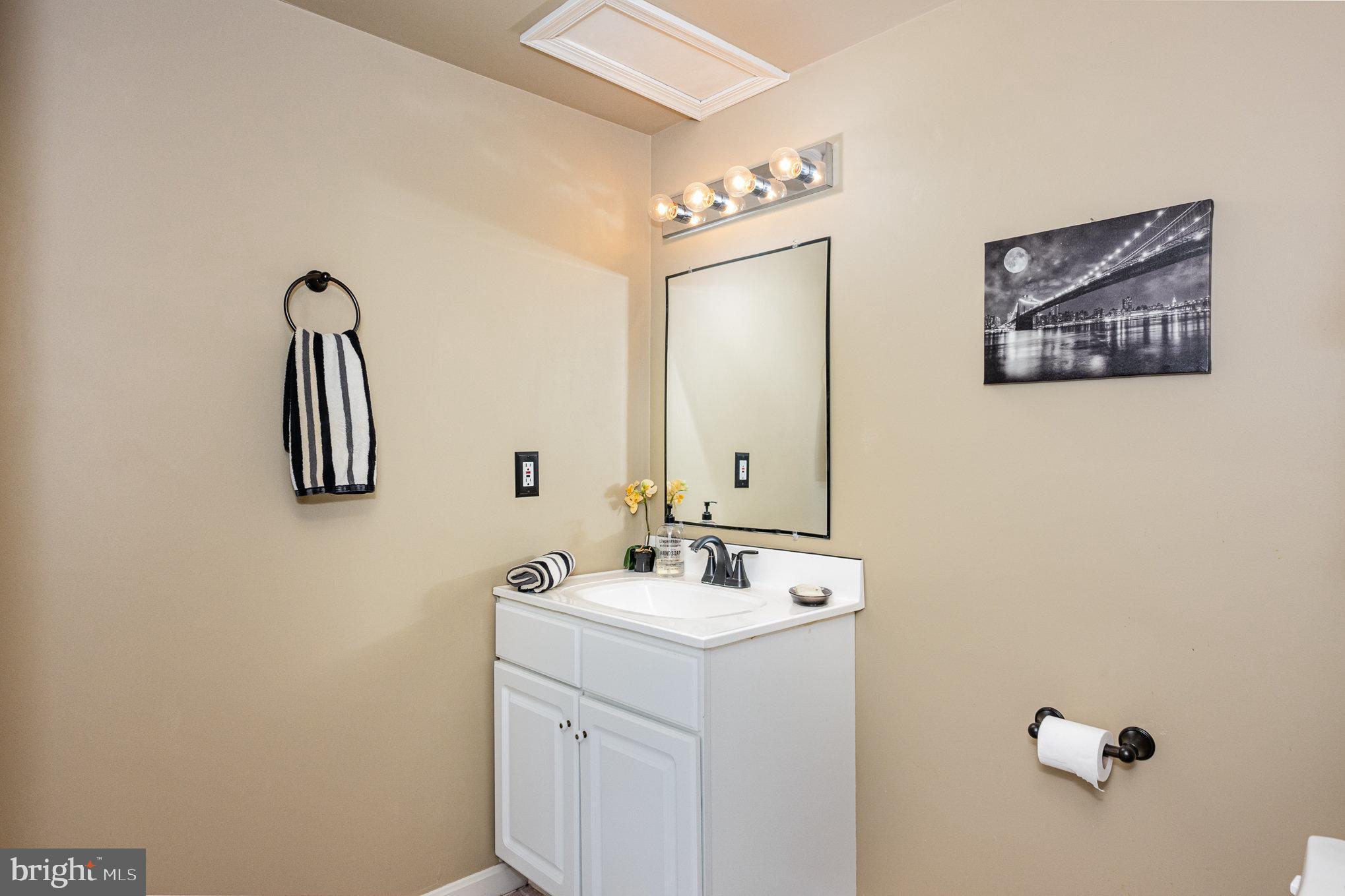 19 DEEP POWDER COURT