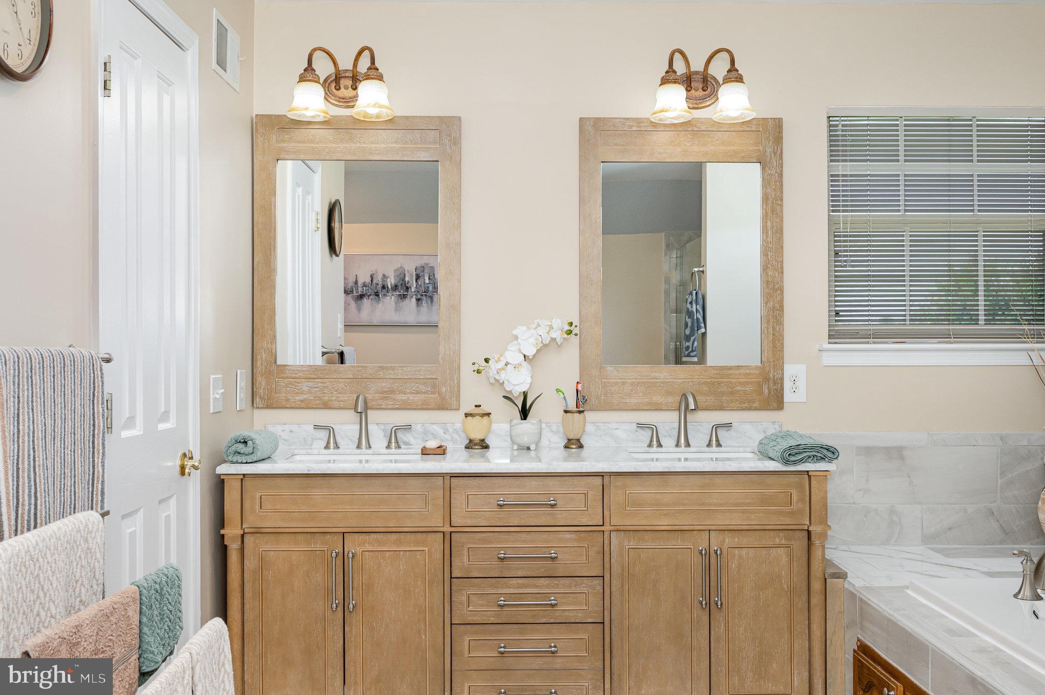 19 DEEP POWDER COURT