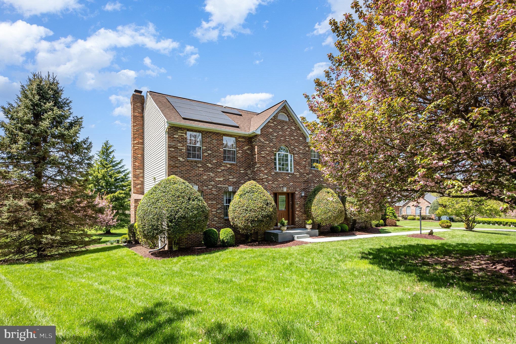 19 DEEP POWDER COURT