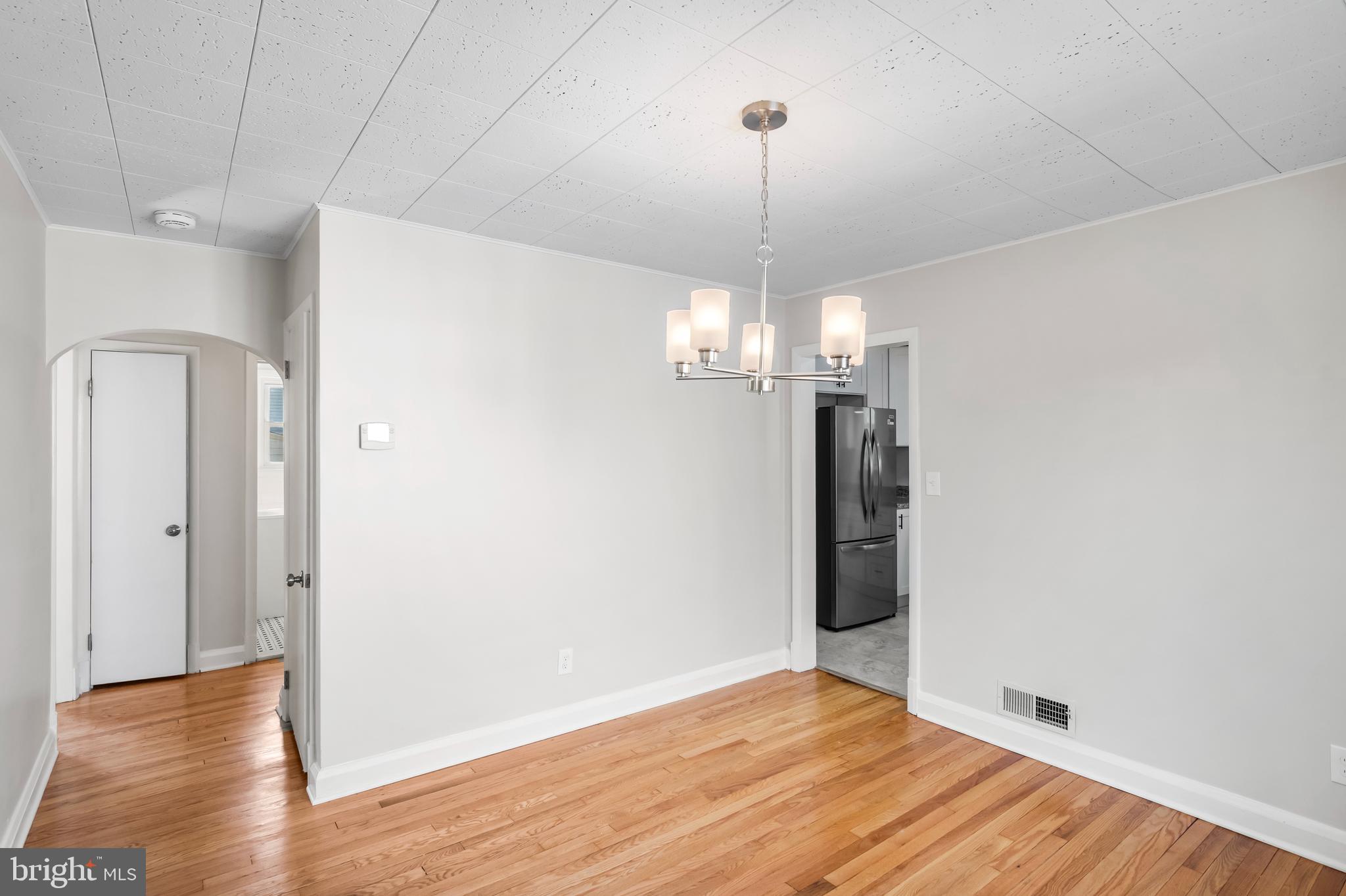 2404 EDGEWOOD AVENUE