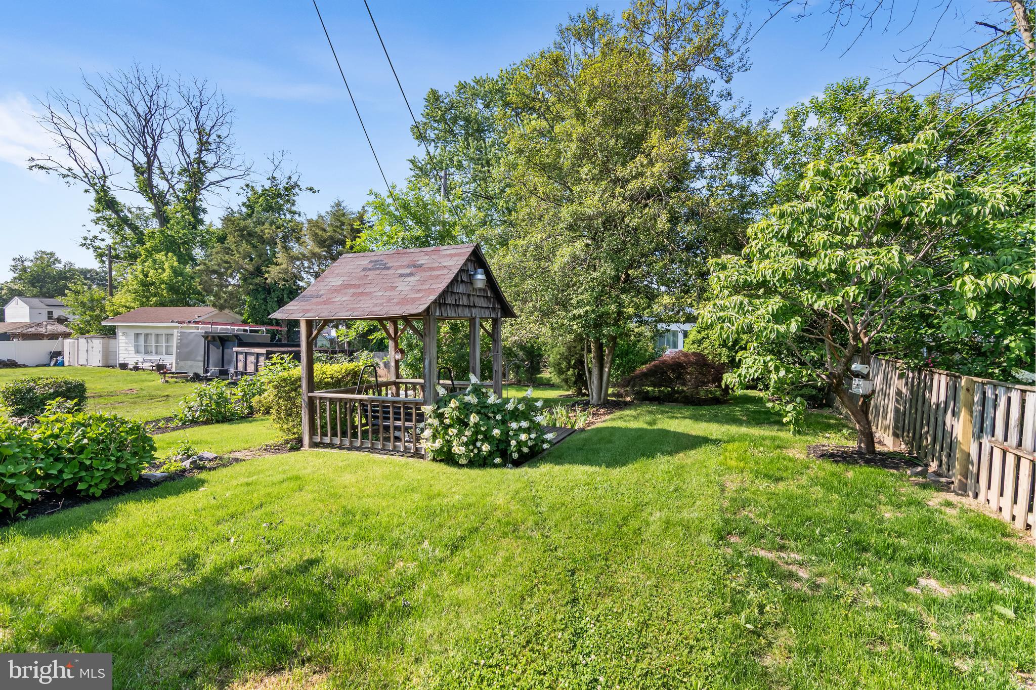 2404 EDGEWOOD AVENUE