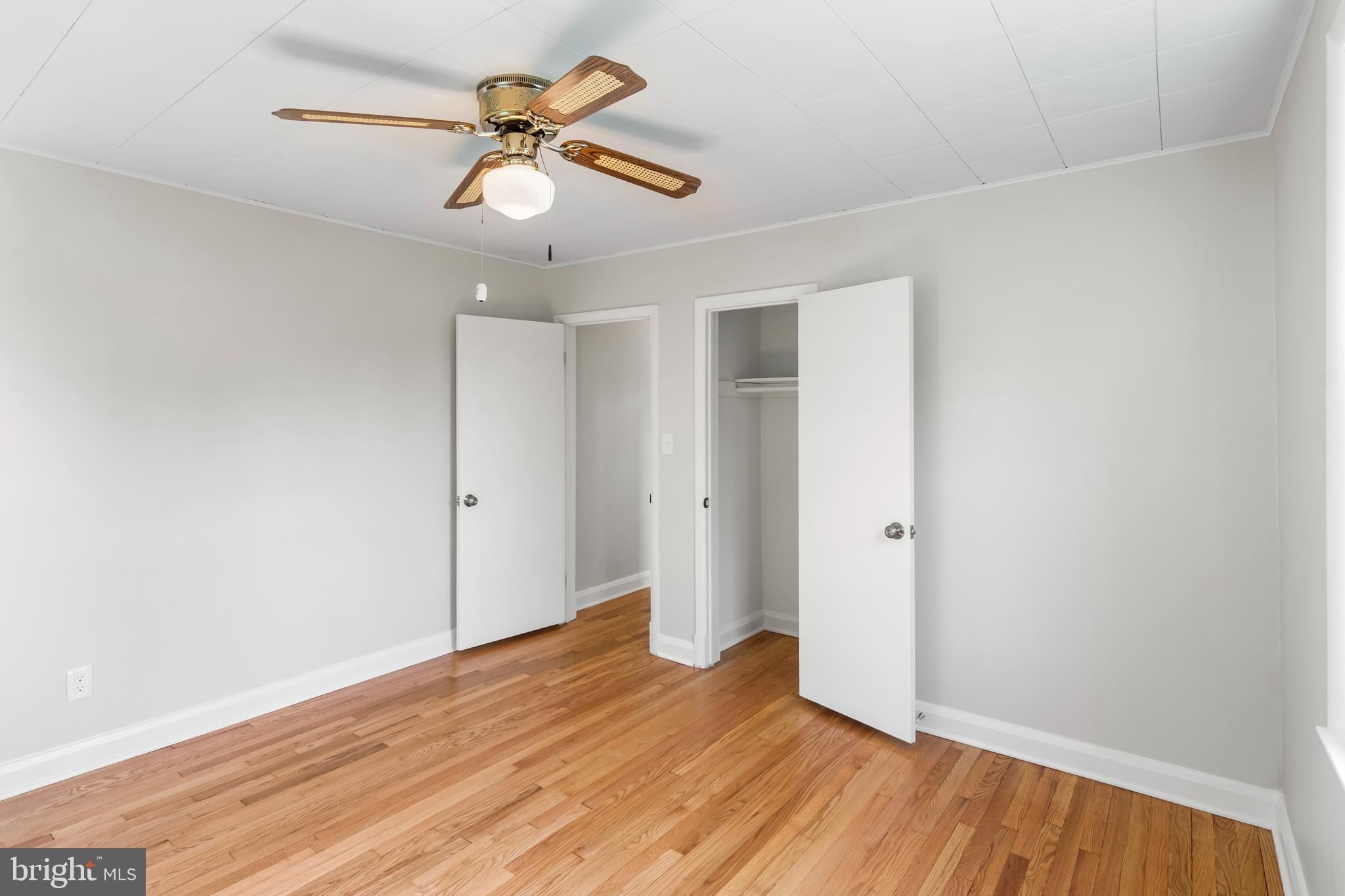 2404 EDGEWOOD AVENUE