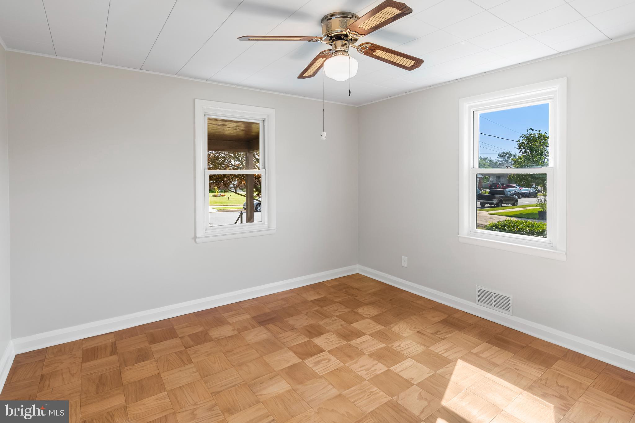 2404 EDGEWOOD AVENUE