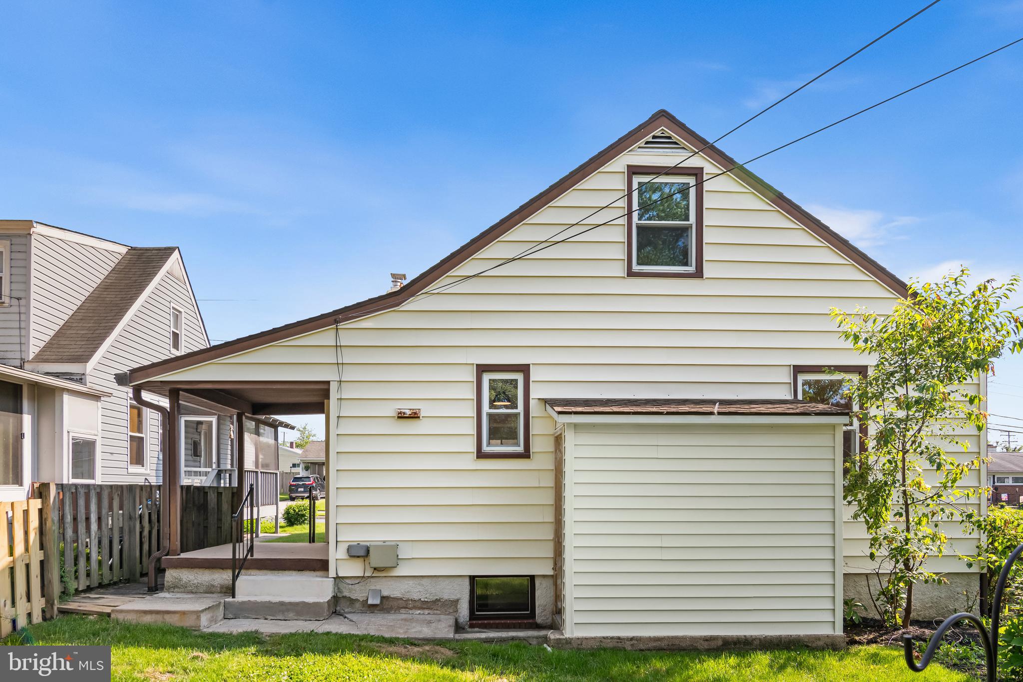 2404 EDGEWOOD AVENUE