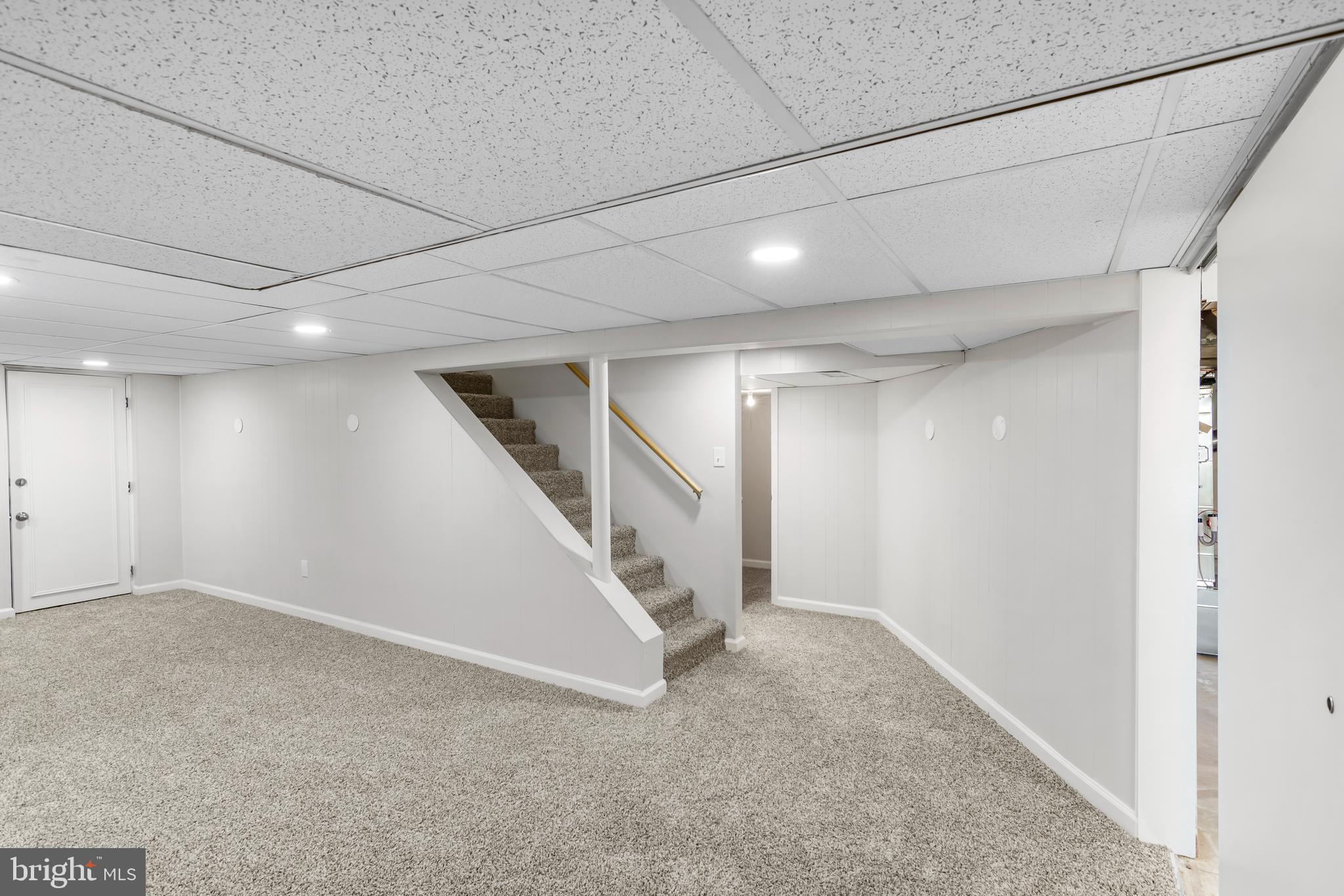 2404 EDGEWOOD AVENUE