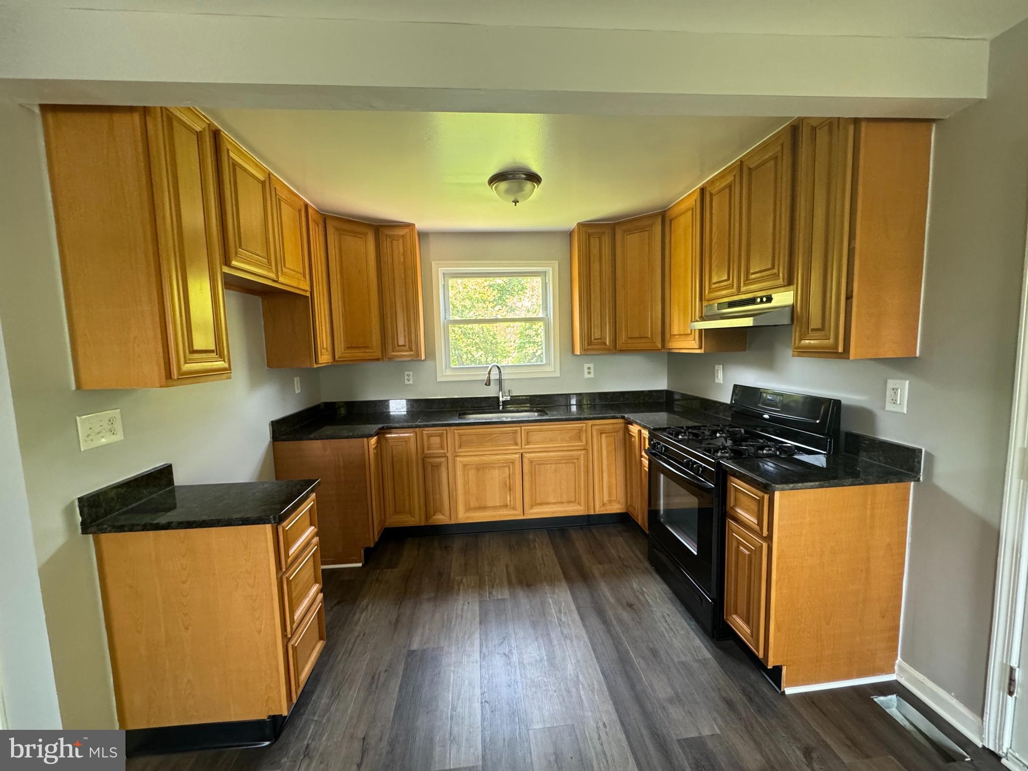 9406 PHILADELPHIA ROAD