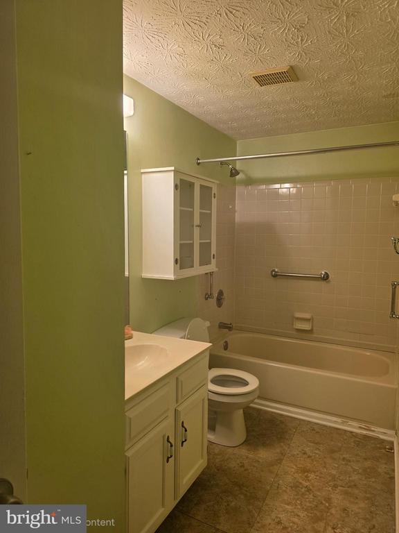 8530 CASTLEMILL CIRCLE