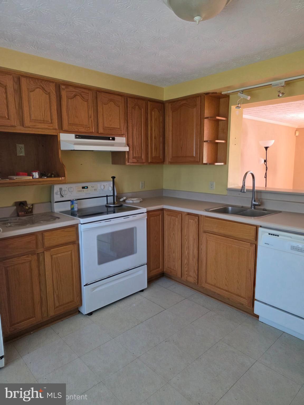 8530 CASTLEMILL CIRCLE