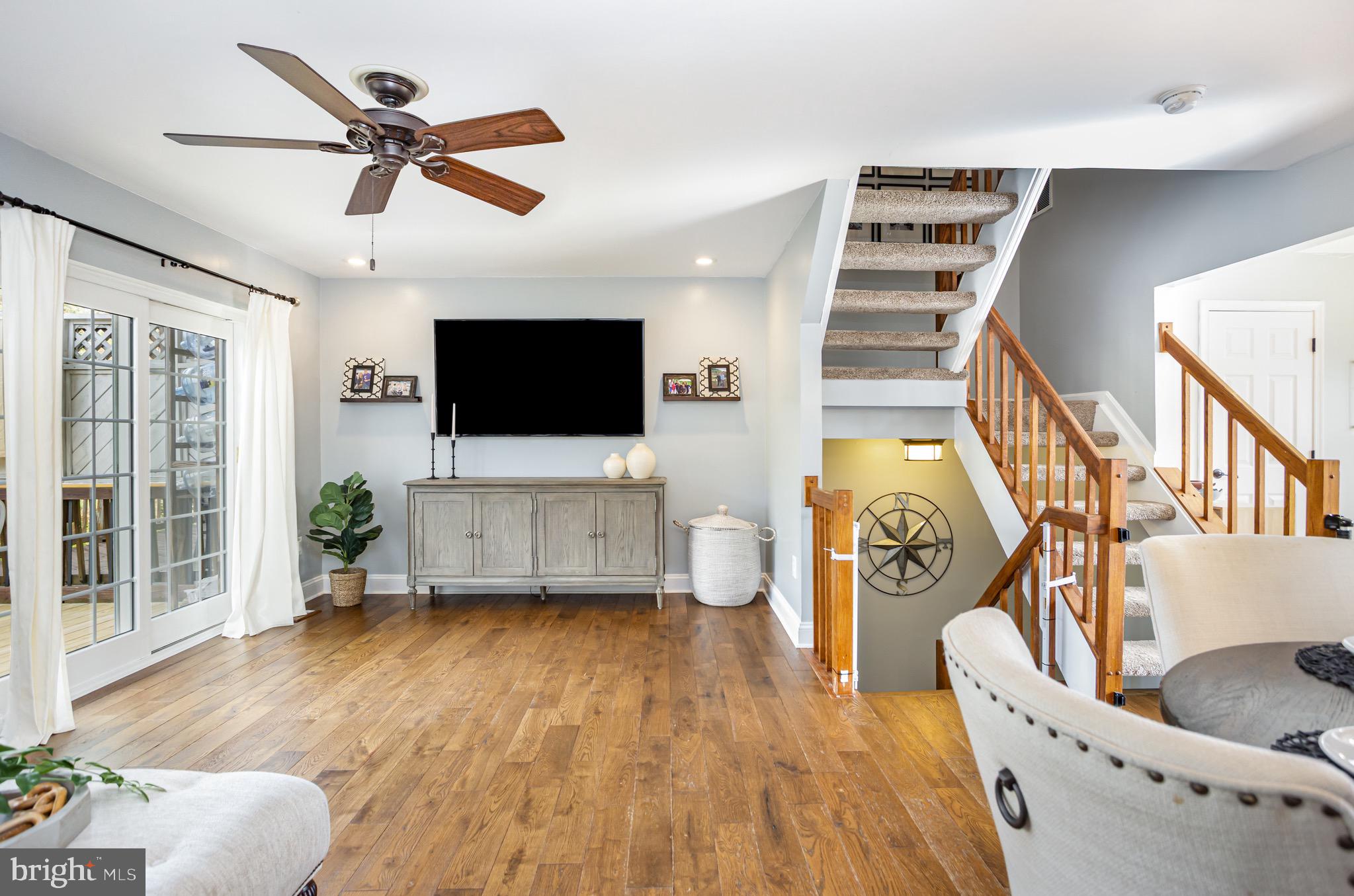 8962 WHITETAIL COURT