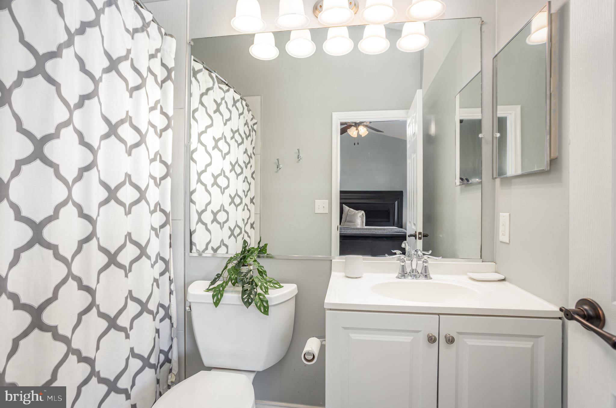 8962 WHITETAIL COURT