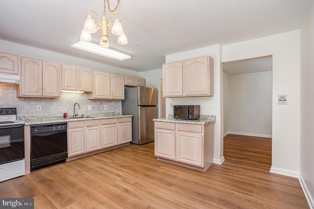 3901 DARLEIGH C