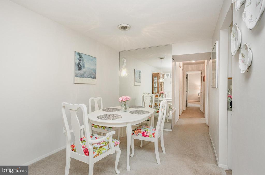 3 SUMMIT HILL COURT B-2