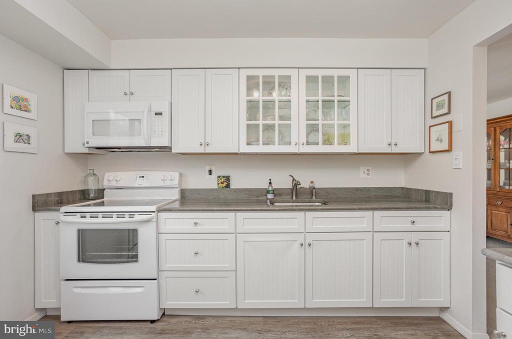 3 SUMMIT HILL COURT B-2