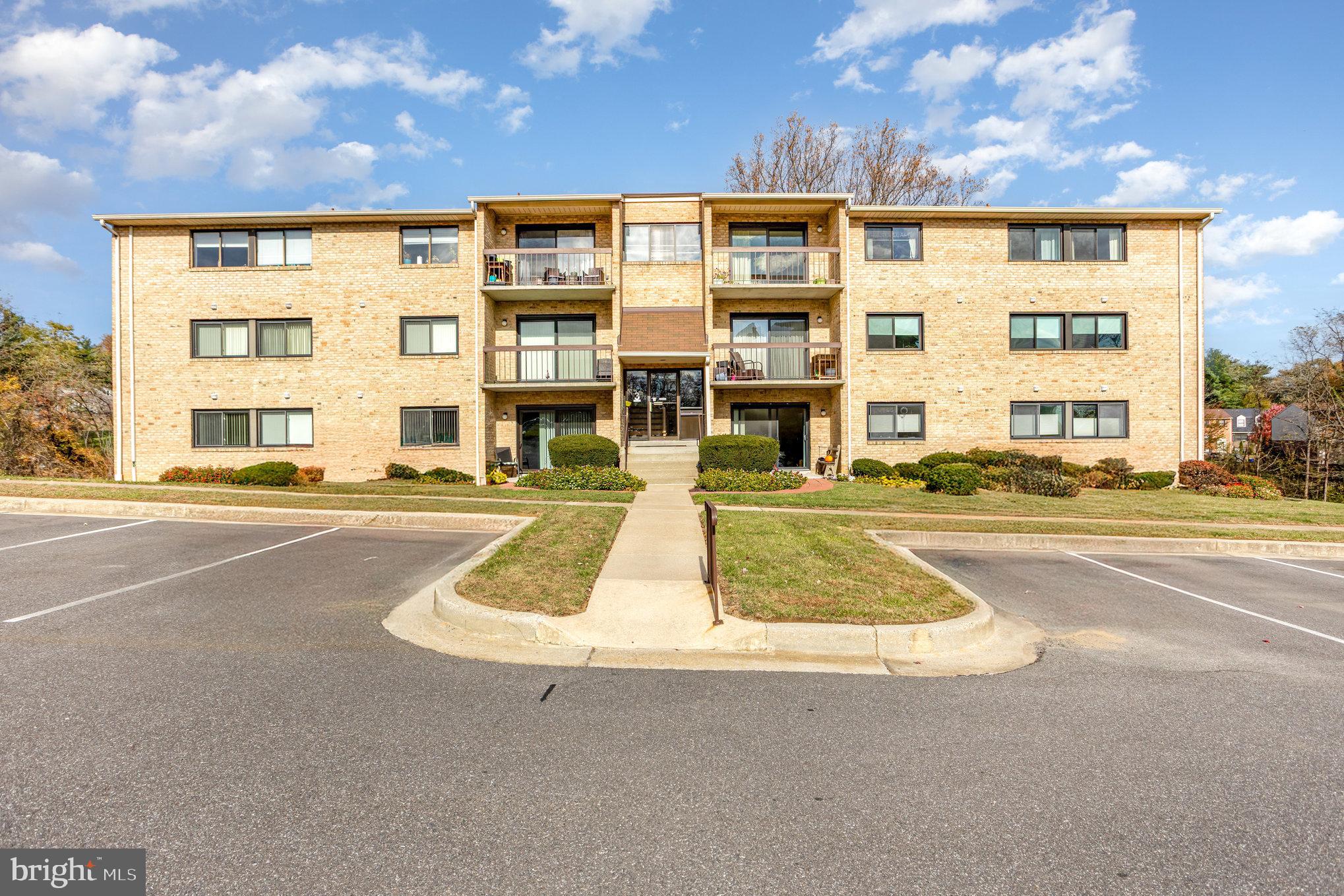 3 SUMMIT HILL COURT B-2