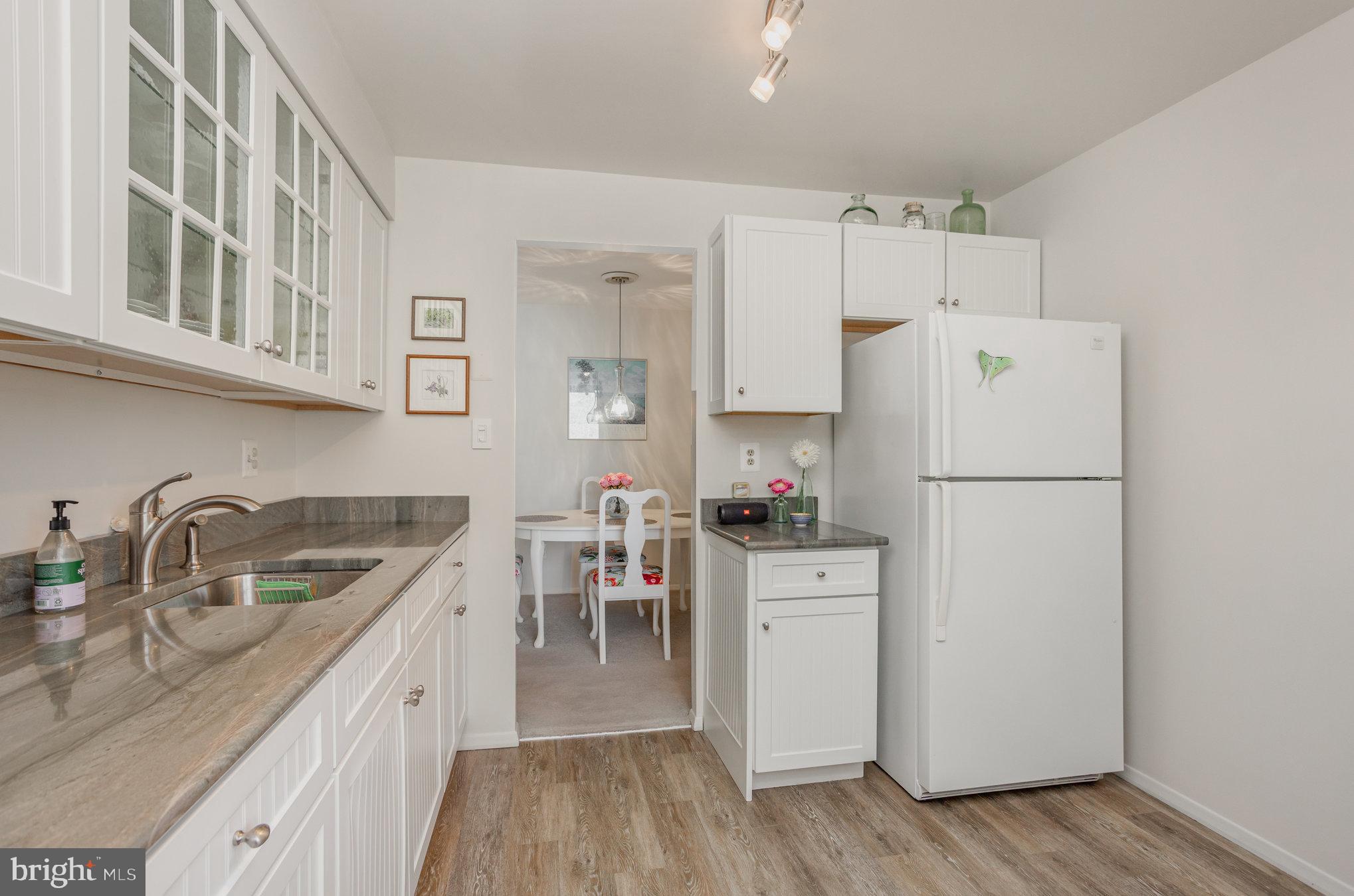 3 SUMMIT HILL COURT B-2