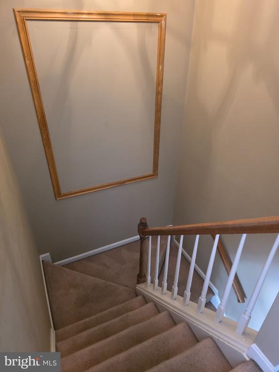 4404 BRONZE WING COURT