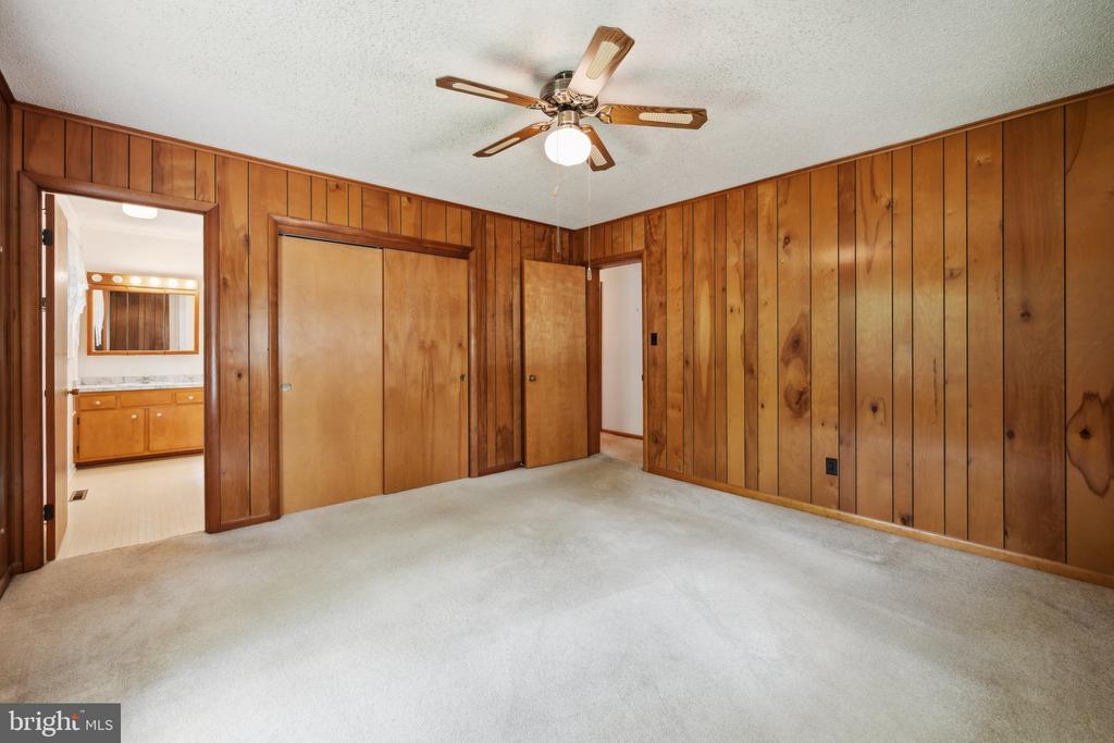 6919 RELIANCE ROAD