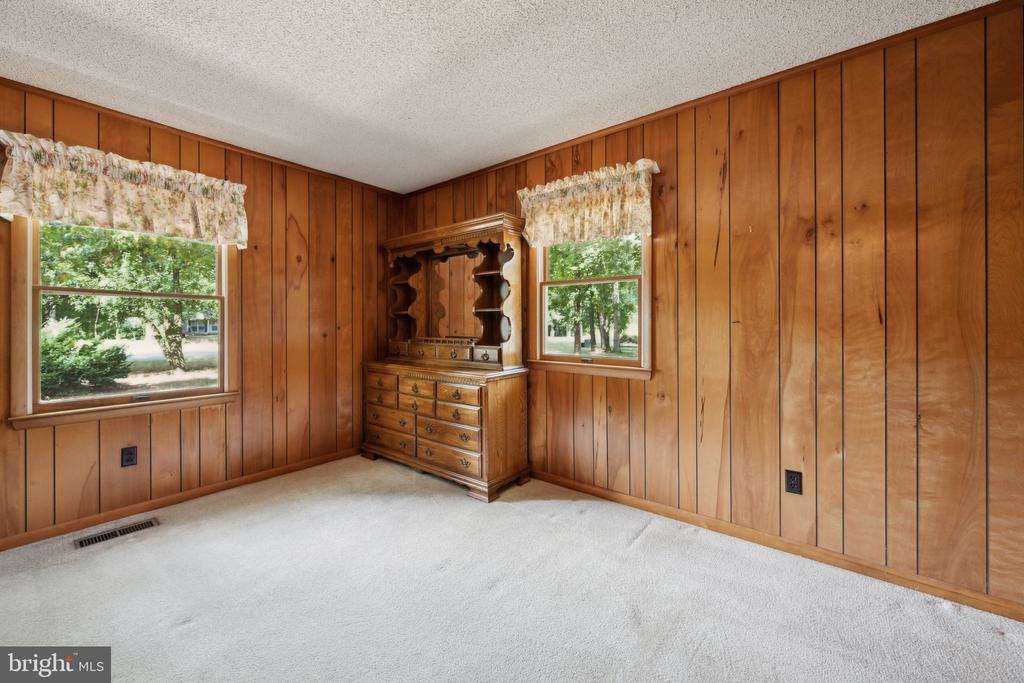 6919 RELIANCE ROAD