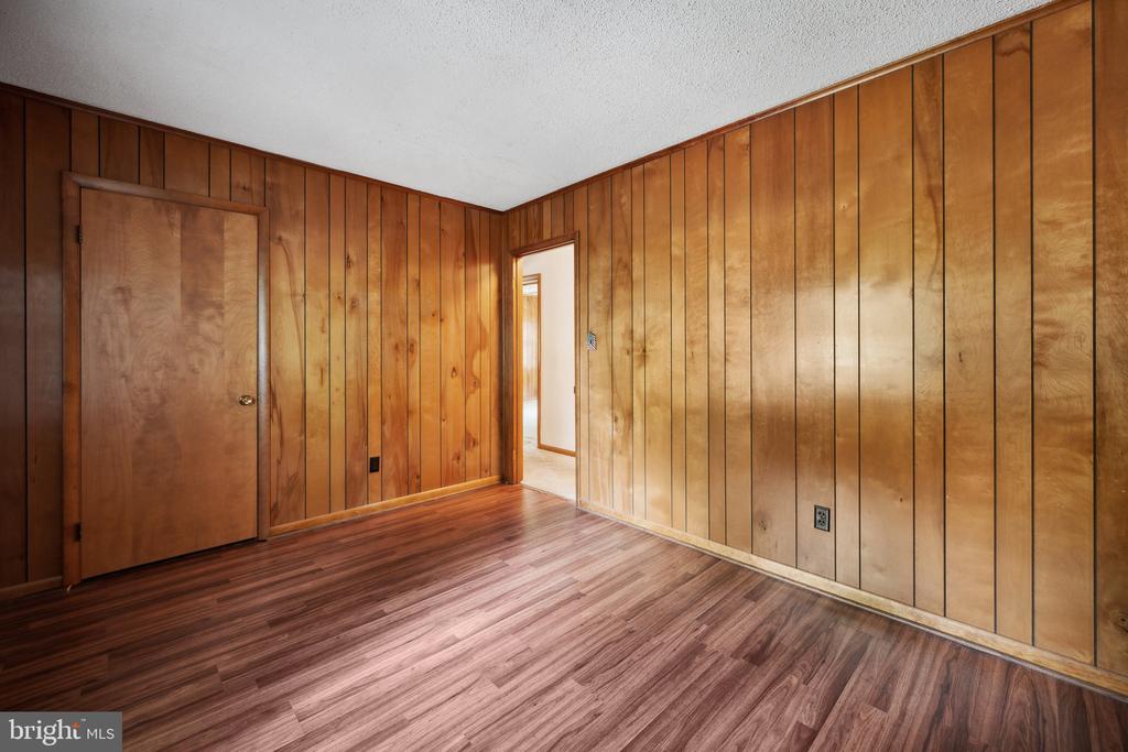 6919 RELIANCE ROAD
